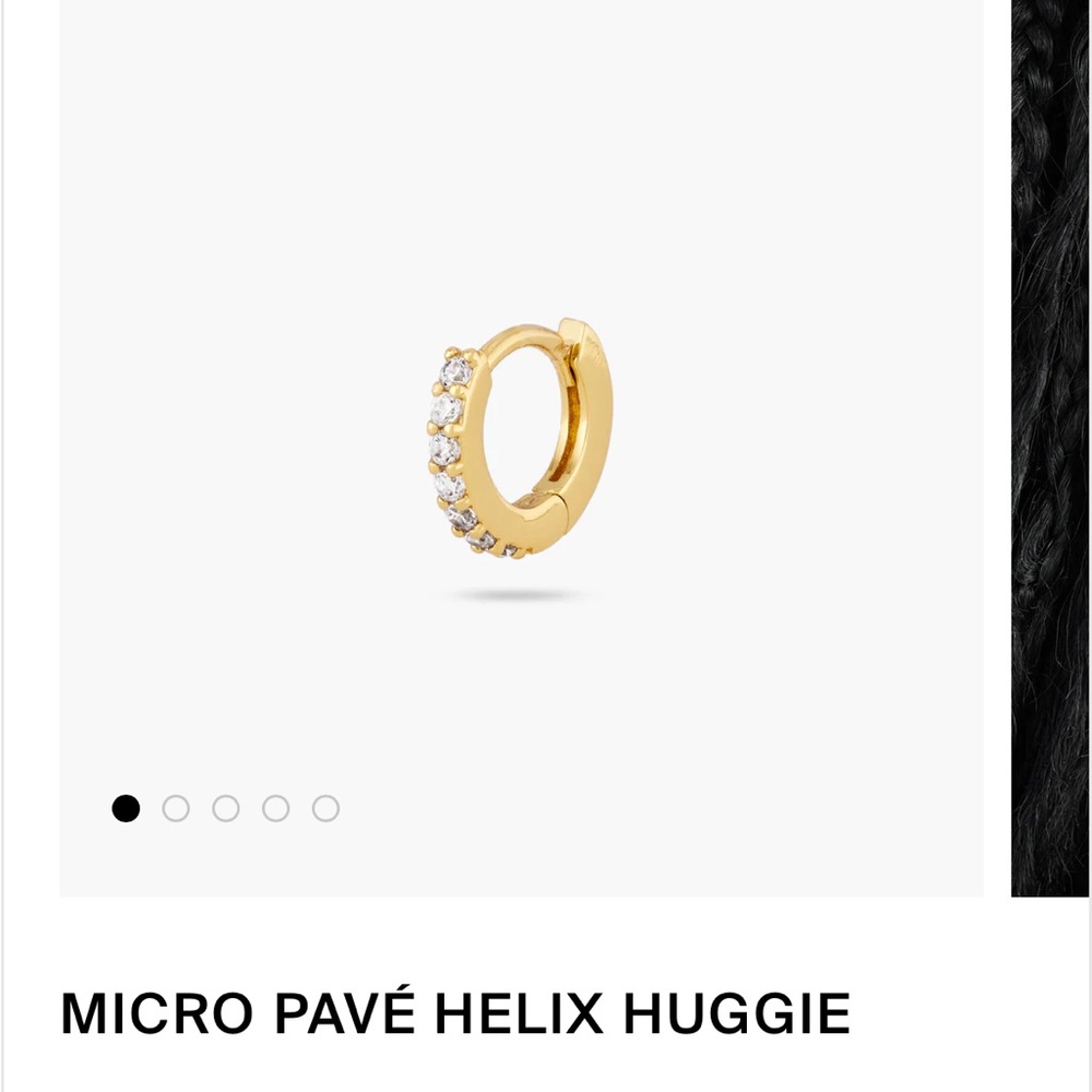 Micro Pave Helix Huggie